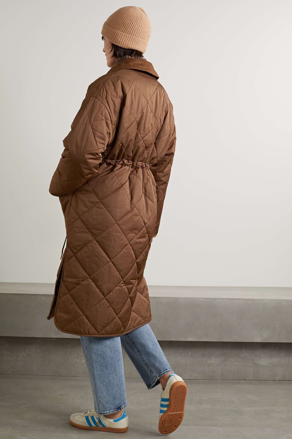 BARBOUR Стеганая саржевая куртка Bonnyrigg с хлопковым вельветом и отделкой, коричневый
BARBOUR Стеганая саржевая куртка Bonnyrigg с хлопковым вельветом и отделкой, коричневый