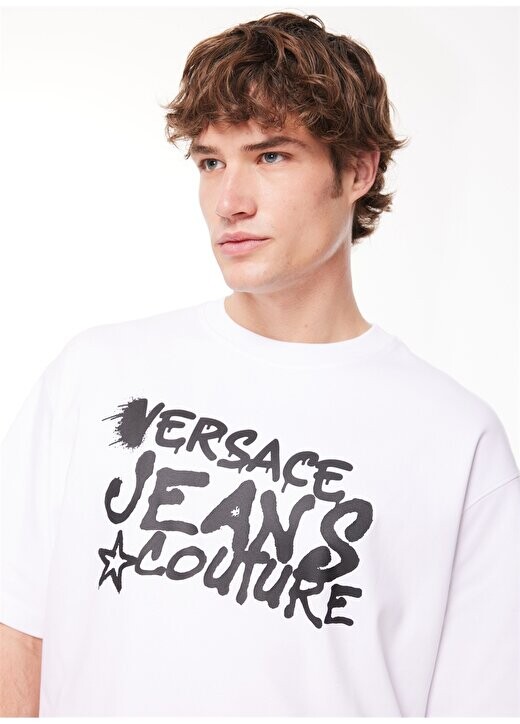 Белая мужская футболка с круглым вырезом 75GAHT16CJ02O003 Versace Jeans Couture, белый
Белая мужская футболка с круглым вырезом 75GAHT16CJ02O003 Versace Jeans Couture, белый