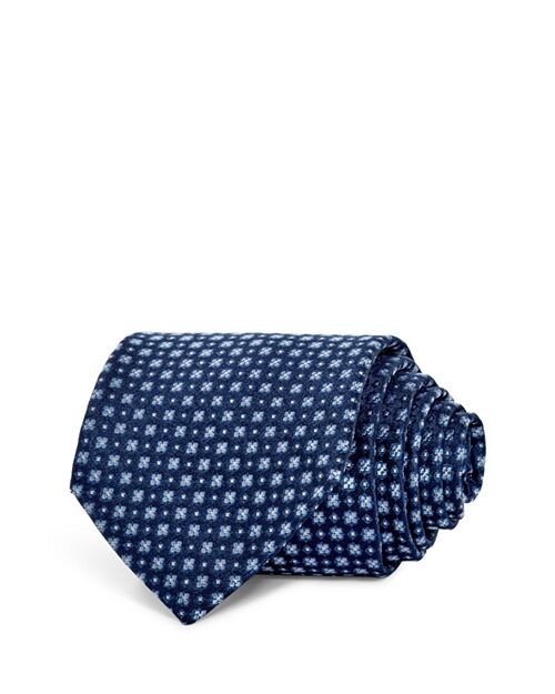 Классический шелковый галстук с цветочным медальоном The Men's Store at Bloomingdale's, цвет Blue
Классический шелковый галстук с цветочным медальоном The Men's Store at Bloomingdale's, цвет Blue