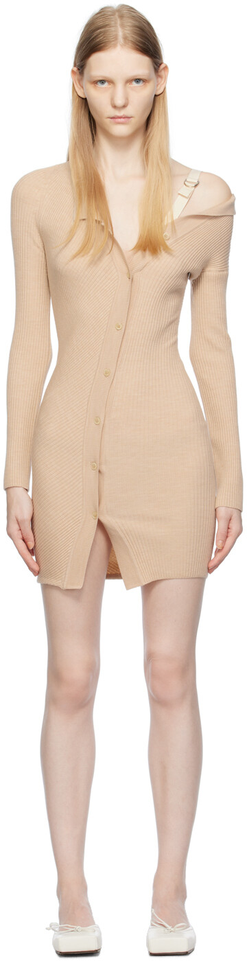 Бежевое мини-платье Le Chouchou La Robe Maille Colin Jacquemus, Бежевый, Бежевое мини-платье Le Chouchou La Robe Maille Colin Jacquemus
Бежевое мини-платье Le Chouchou La Robe Maille Colin Jacquemus, Бежевый, Бежевое мини-платье Le Chouchou La Robe Maille Colin Jacquemus