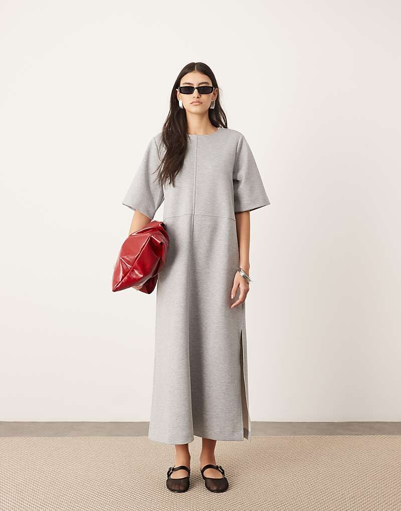 ASOS EDITION – Платье Midaxi из плотного трикотажа серого цвета с свободным кроем и декоративными швами
ASOS EDITION – Платье Midaxi из плотного трикотажа серого цвета с свободным кроем и декоративными швами