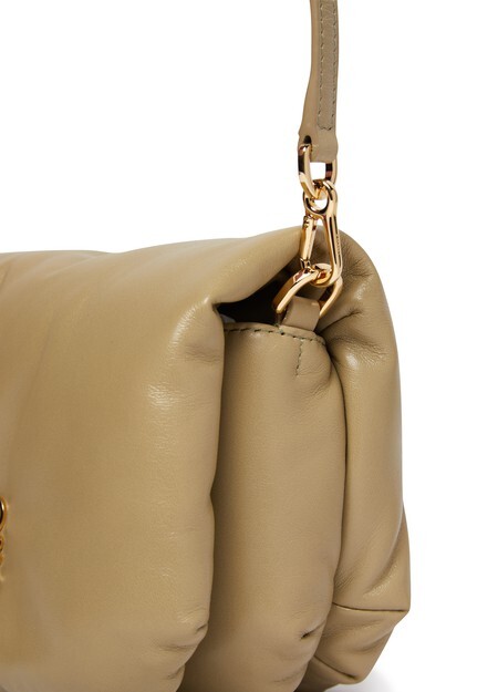 Мини-сумка Goya Puffer Loewe
Мини-сумка Goya Puffer Loewe