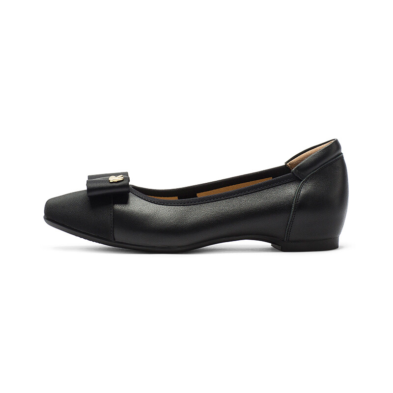 Туфли женские повседневные Women's Casual Shoes Women's Coup De Foudre, белый/черный
Туфли женские повседневные Women's Casual Shoes Women's Coup De Foudre, белый/черный