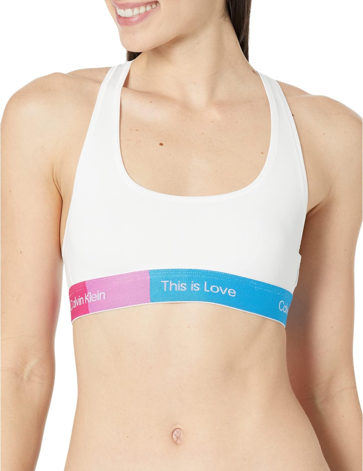 Хлопковый бюстгальтер без подкладки с цветными блоками This Is Love Calvin Klein Underwear, белый
Хлопковый бюстгальтер без подкладки с цветными блоками This Is Love Calvin Klein Underwear, белый