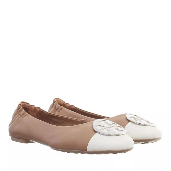Лоферы claire cap toe ballet almond flour / light cream / Tory Burch, коричневый
Лоферы claire cap toe ballet almond flour / light cream / Tory Burch, коричневый