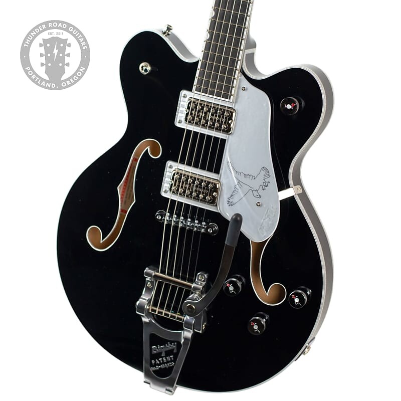 Электрогитара Gretsch G6636TSL Players Edition Silver Falcon Center Block Black with Silver Sparkle Trim #2
Электрогитара Gretsch G6636TSL Players Edition Silver Falcon Center Block Black with Silver Sparkle Trim #2