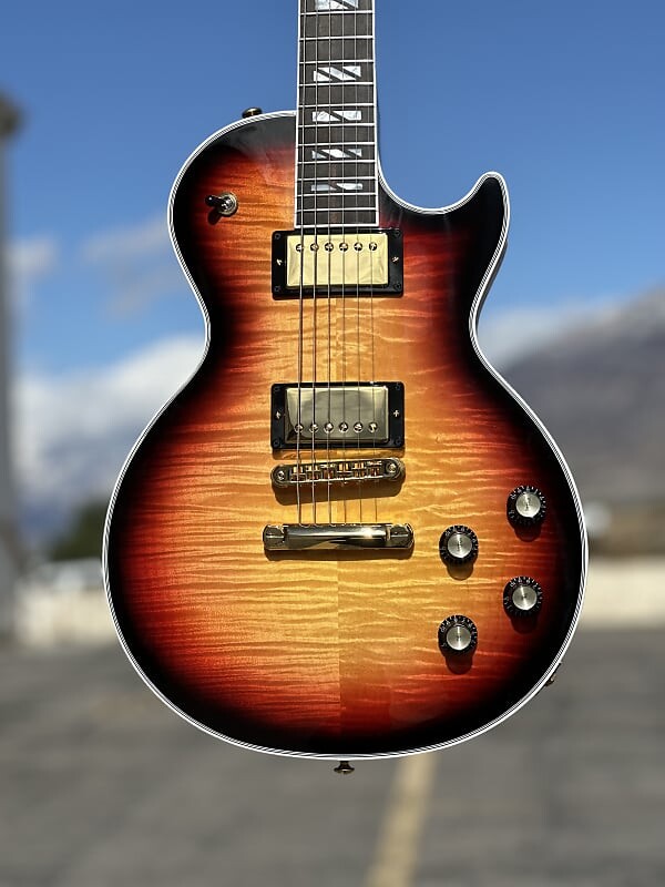 Электрогитара Gibson Les Paul Modern Supreme 2023 Fireburst New Unplayed Auth Dlr 8lb6oz #154
Электрогитара Gibson Les Paul Modern Supreme 2023 Fireburst New Unplayed Auth Dlr 8lb6oz #154