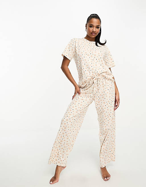 Кремовые пижамные брюки с изображением животных ASOS DESIGN Petite Mix & Match, Бежевый
Кремовые пижамные брюки с изображением животных ASOS DESIGN Petite Mix & Match, Бежевый