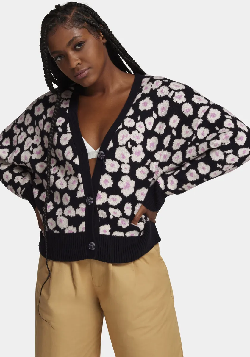 Кардиган UGG "Shaina Cardigan" с цветочным принтом, цвет Black Hibiscina
Кардиган UGG "Shaina Cardigan" с цветочным принтом, цвет Black Hibiscina