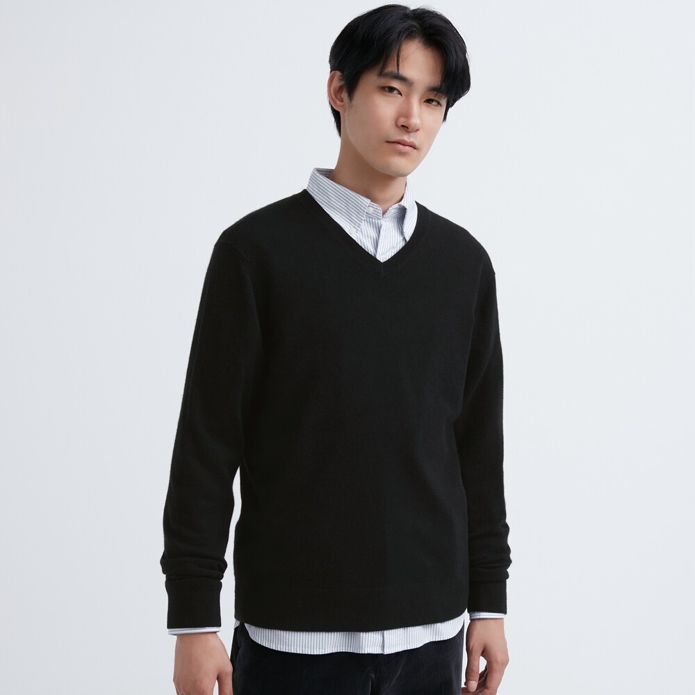 Предпродажа Uniqlo, мужской и женский кашемировый свитер с v-образным вырезом, свитер с длинными рукавами, свитер, который можно стирать вручную, осень и зима
Предпродажа Uniqlo, мужской и женский кашемировый свитер с v-образным вырезом, свитер с длинными рукавами, свитер, который можно стирать вручную, осень и зима