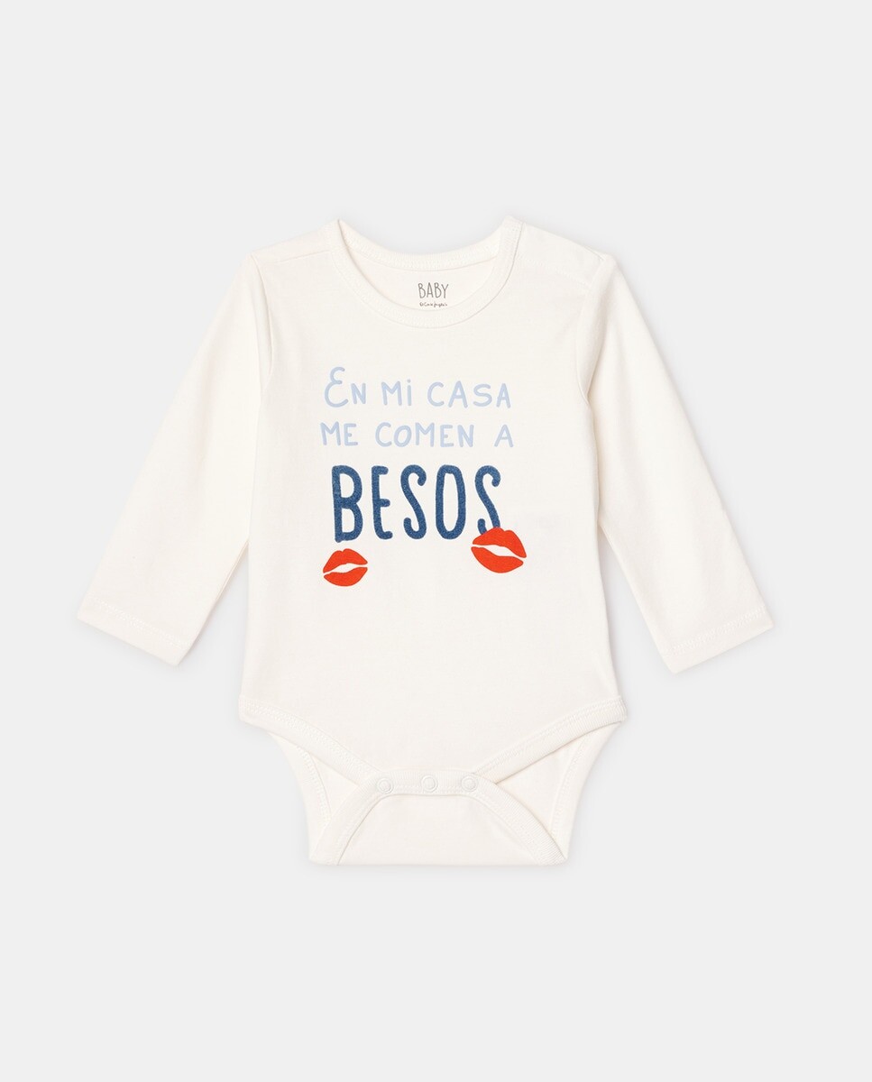 Детское боди с надписью "В моем доме меня едят поцелуями" Baby El Corte Inglés, белый
Детское боди с надписью "В моем доме меня едят поцелуями" Baby El Corte Inglés, белый