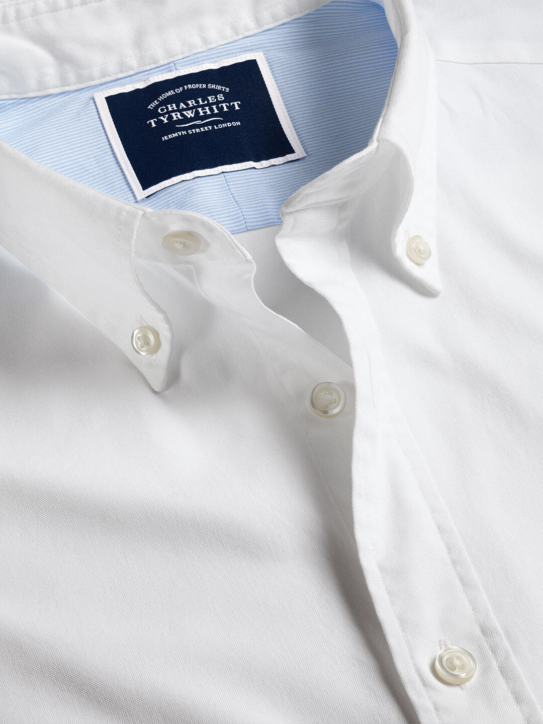 Рубашка приталенного кроя с короткими рукавами и пуговицами Charles Tyrwhitt из стираного хлопка, белая
Рубашка приталенного кроя с короткими рукавами и пуговицами Charles Tyrwhitt из стираного хлопка, белая