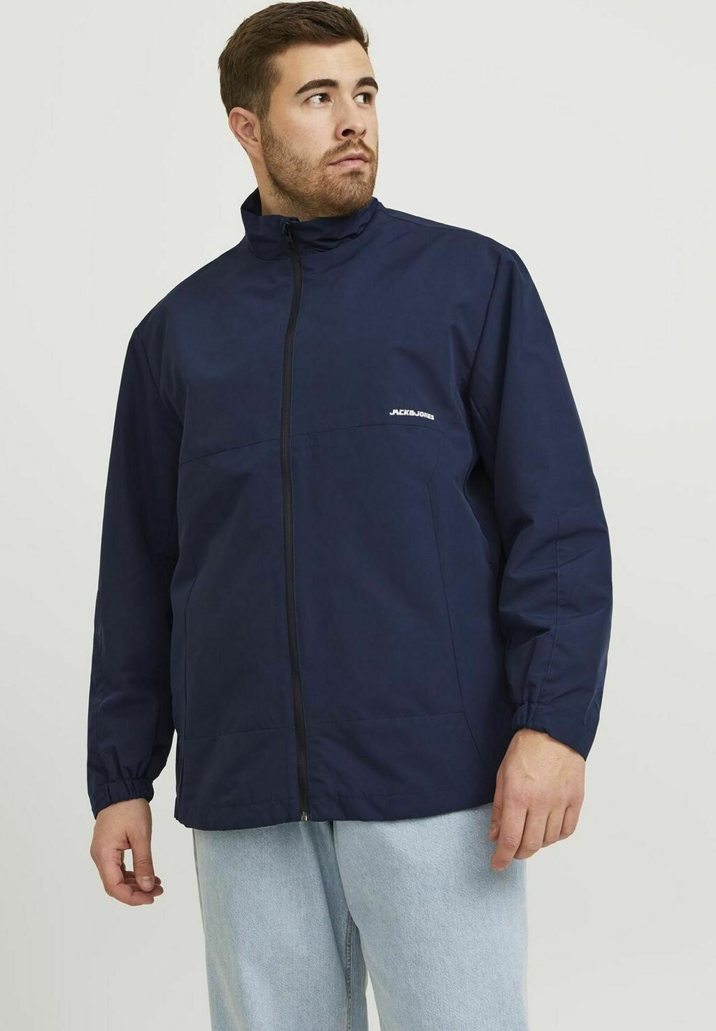 Куртка для отдыха на природе PLUS SIZE STEHKRAGEN Jack & Jones, цвет navy blazer
Куртка для отдыха на природе PLUS SIZE STEHKRAGEN Jack & Jones, цвет navy blazer