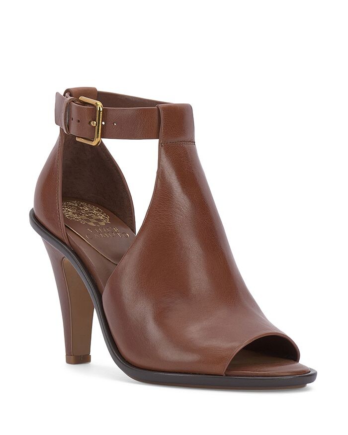 Женские босоножки Frasper с ремешком на щиколотке на высоком каблуке Shooties VINCE CAMUTO
Женские босоножки Frasper с ремешком на щиколотке на высоком каблуке Shooties VINCE CAMUTO