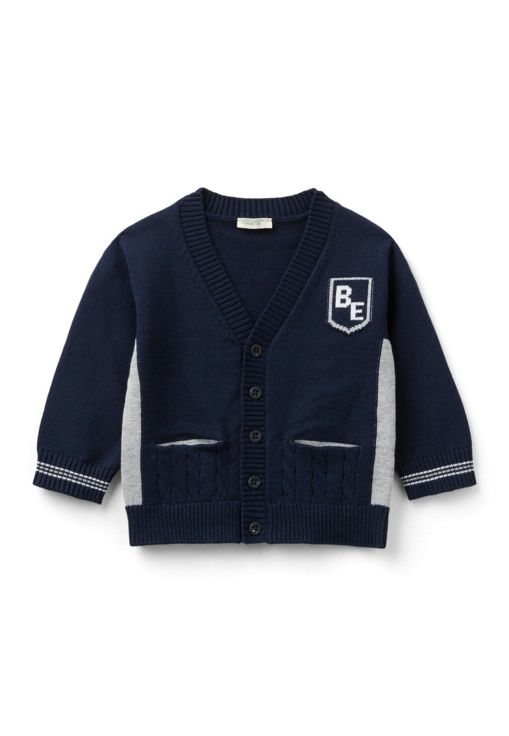 Кардиган WITH CONTRAST INSIDE AND INLAY ON LEFT BREAST United Colors of Benetton, цвет blue
Кардиган WITH CONTRAST INSIDE AND INLAY ON LEFT BREAST United Colors of Benetton, цвет blue