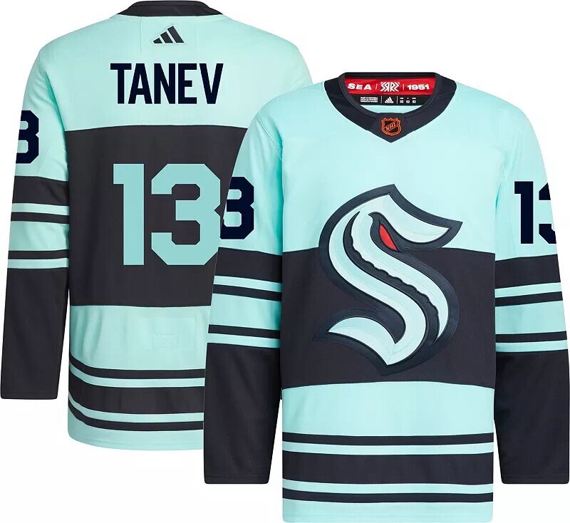 Adidas 2022-2023 Reverse Retro Seattle Kraken Brandon Tanev #13 ADIZERO Аутентичный джерси
Adidas 2022-2023 Reverse Retro Seattle Kraken Brandon Tanev #13 ADIZERO Аутентичный джерси