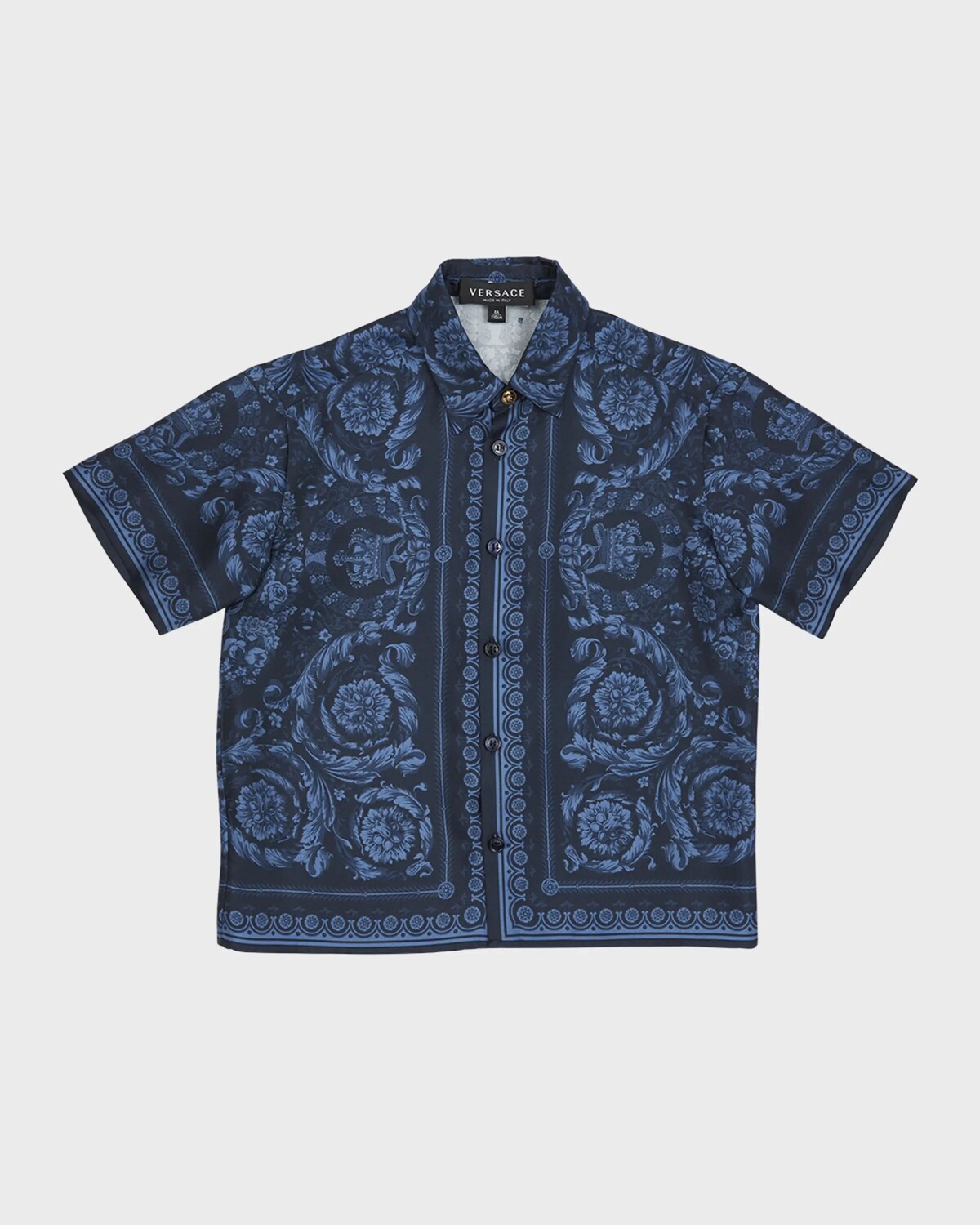 Рубашка-платок Barocco с короткими рукавами для мальчика Versace, цвет Navy Blue
Рубашка-платок Barocco с короткими рукавами для мальчика Versace, цвет Navy Blue