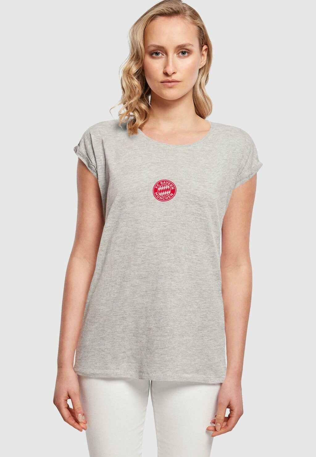 Футболка с принтом LOGO R EXTENDED SHOULDER TEE FC Bayern München, цвет heather grey
Футболка с принтом LOGO R EXTENDED SHOULDER TEE FC Bayern München, цвет heather grey