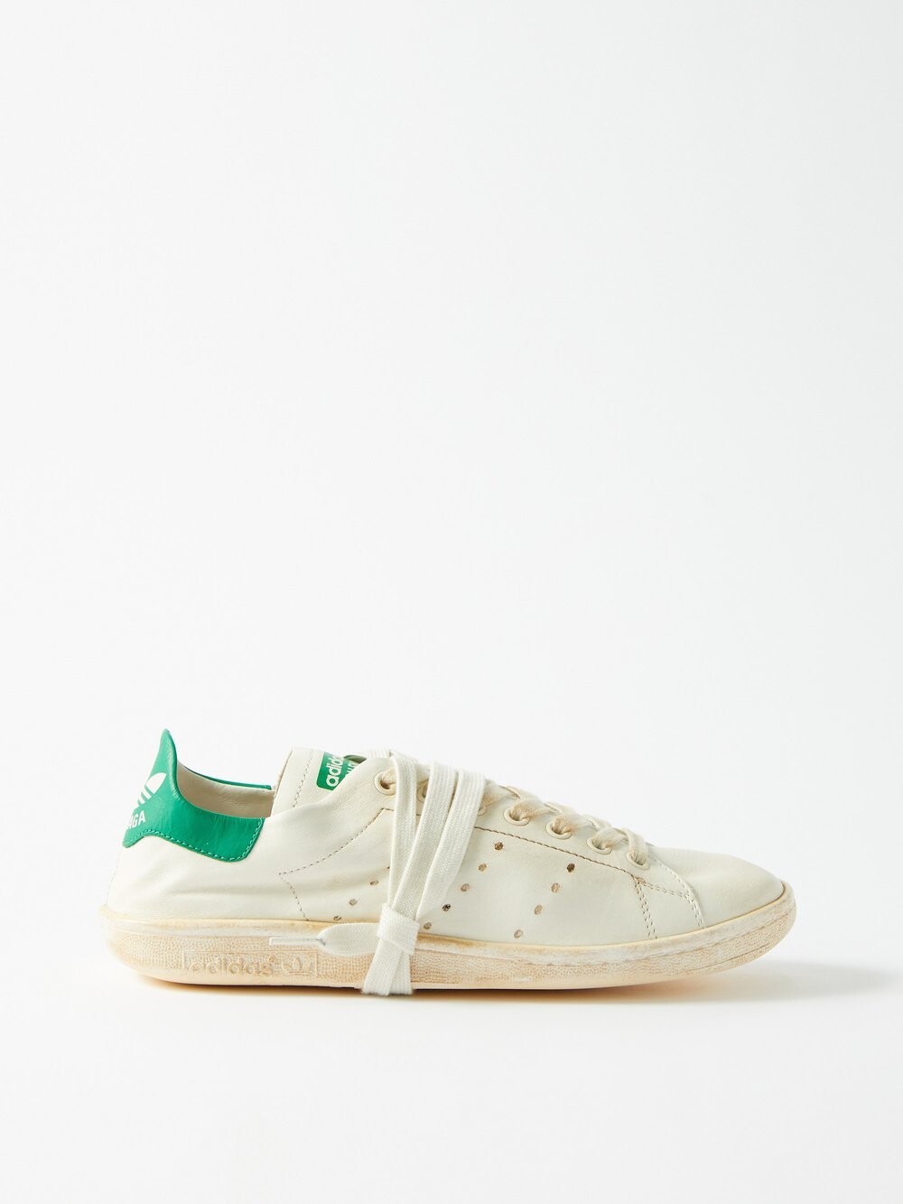 Кроссовки из потертой кожи adidas stan smith из коллекции x adidas Balenciaga, белый
Кроссовки из потертой кожи adidas stan smith из коллекции x adidas Balenciaga, белый