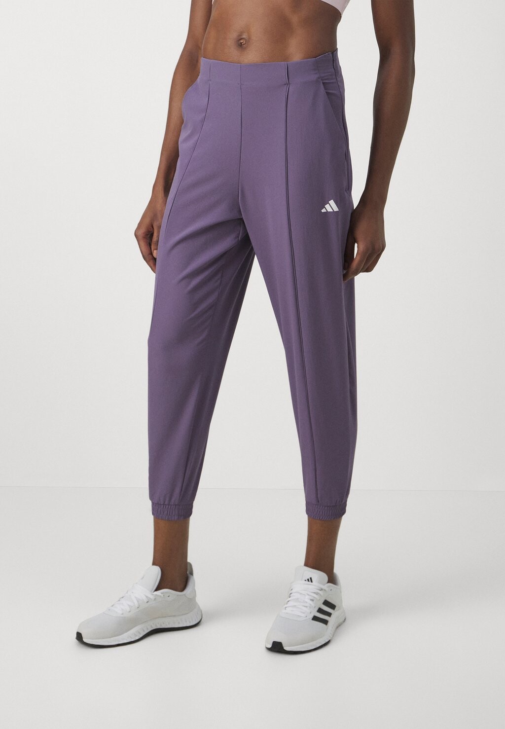 Спортивные штаны AEROREADY TRAIN ESSENTIALS adidas Performance, цвет shadow violet
Спортивные штаны AEROREADY TRAIN ESSENTIALS adidas Performance, цвет shadow violet