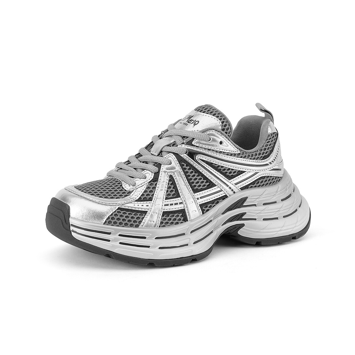 Кроссовки женские толстые низкие Gemeiq, цвет Silver gray (with a height of 7cm)
Кроссовки женские толстые низкие Gemeiq, цвет Silver gray (with a height of 7cm)