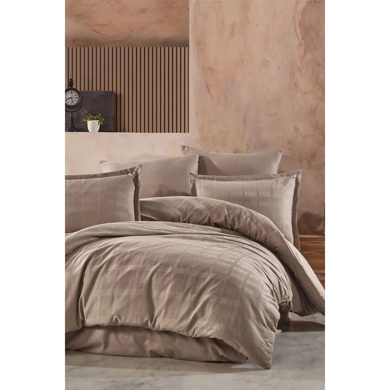 Комплект постельного белья из атласа в полоску Clasy 200X220 Marsela - Светло-коричневый
Комплект постельного белья из атласа в полоску Clasy 200X220 Marsela - Светло-коричневый
