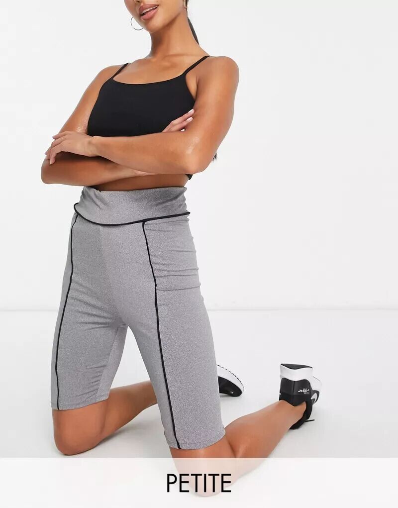 Короткие спортивные леггинсы серого вереска с контрастной окантовкой Threadbare Fitness Petite
Короткие спортивные леггинсы серого вереска с контрастной окантовкой Threadbare Fitness Petite