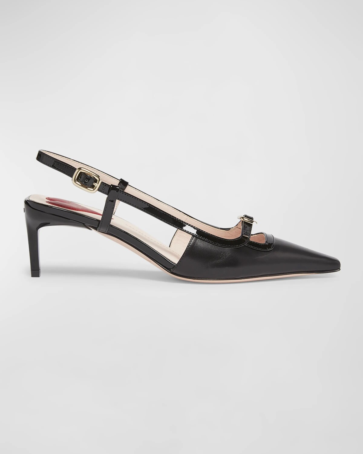Туфли из смешанной кожи с мини-пряжкой и пяткой на пятке Roger Vivier, цвет Nero
Туфли из смешанной кожи с мини-пряжкой и пяткой на пятке Roger Vivier, цвет Nero