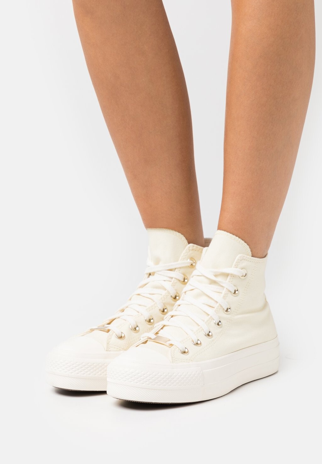 Высокие кроссовки Converse Chuck Taylor All Star Lift, салат мамы картофель / светло-золотой
Высокие кроссовки Converse Chuck Taylor All Star Lift, салат мамы картофель / светло-золотой