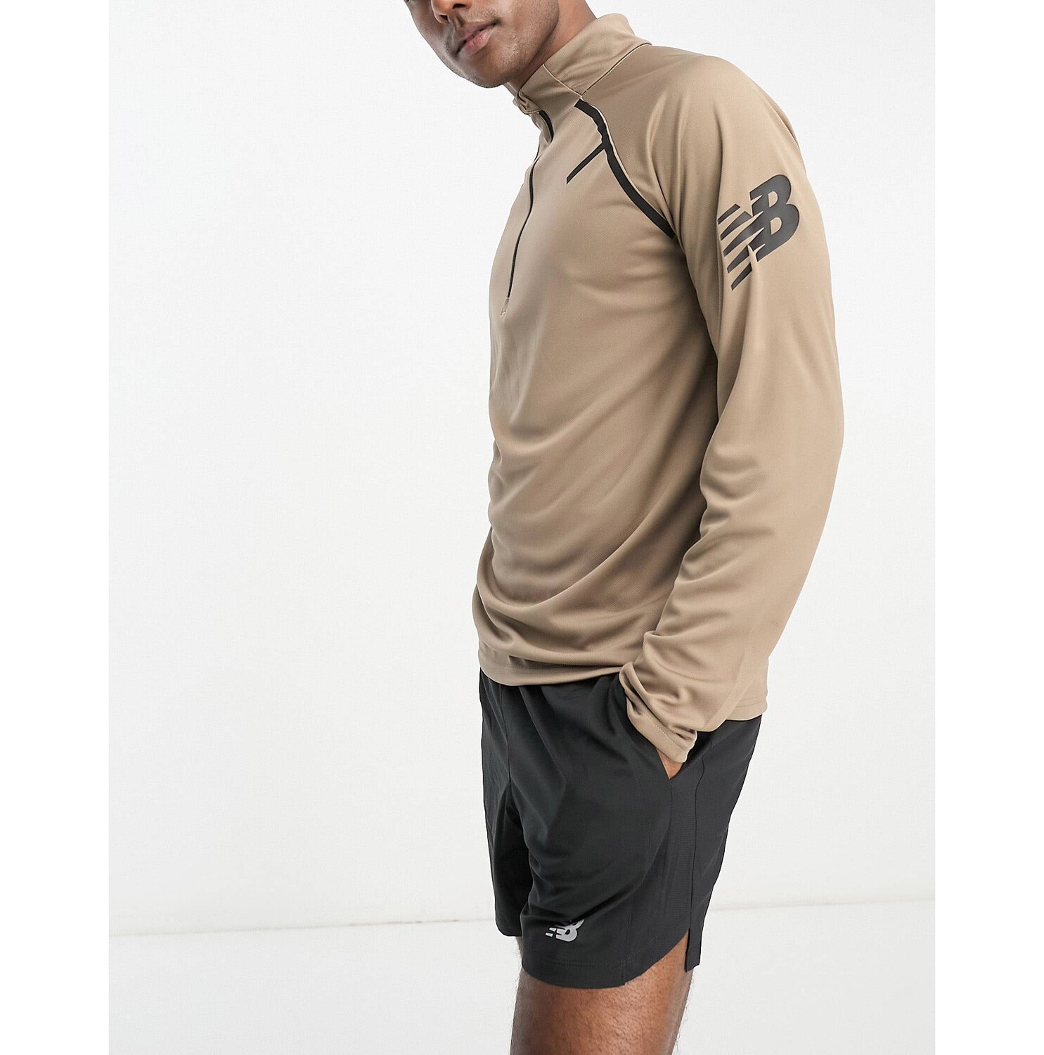 Кроссовки New Balance Tenacity Football Training с молнией 1/4 в грибовидной форме
Кроссовки New Balance Tenacity Football Training с молнией 1/4 в грибовидной форме