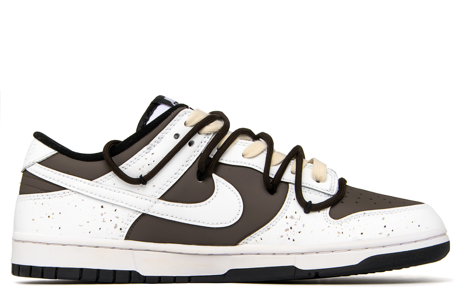 Кроссовки Nike Dunk Skateboarding Shoes Women's Low-top White/Brown, цвет Caramel
Кроссовки Nike Dunk Skateboarding Shoes Women's Low-top White/Brown, цвет Caramel