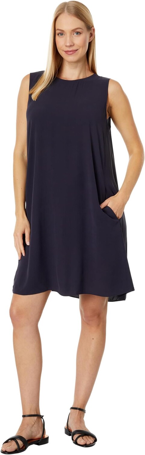 Миниатюрное платье длиной до колена с круглым вырезом Eileen Fisher, цвет Nocturne
Миниатюрное платье длиной до колена с круглым вырезом Eileen Fisher, цвет Nocturne
