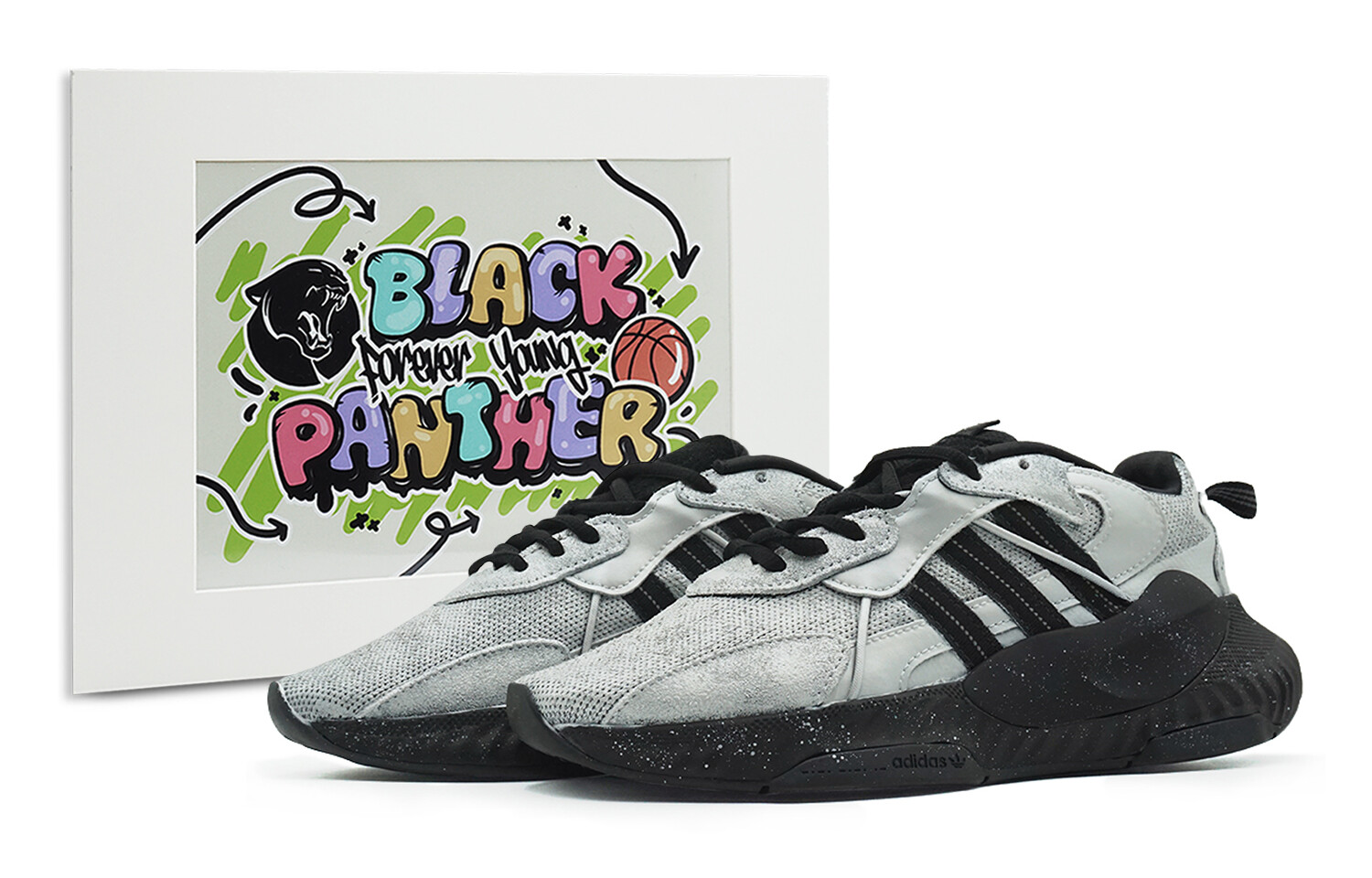 Кроссовки Hi-Tail Running унисекс с низким верхом белого/черного цвета Adidas Originals
Кроссовки Hi-Tail Running унисекс с низким верхом белого/черного цвета Adidas Originals