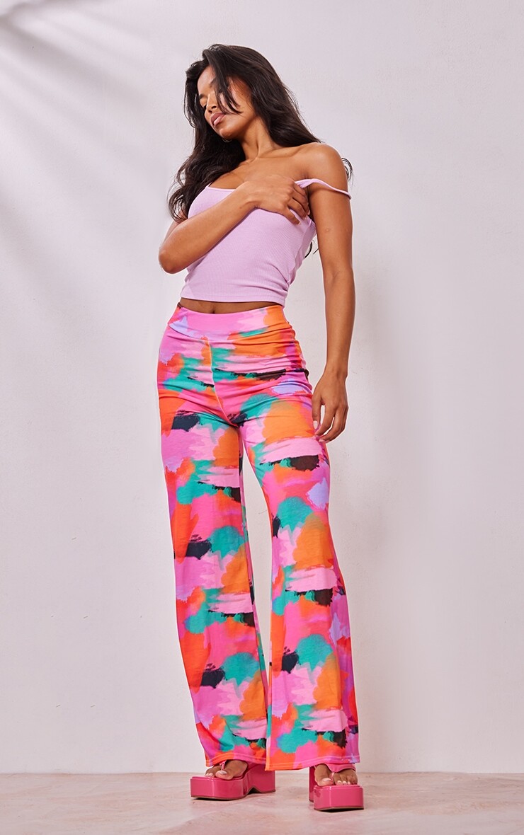 PrettyLittleThing Красные широкие брюки из джерси с разноцветным принтом, Красный
PrettyLittleThing Красные широкие брюки из джерси с разноцветным принтом, Красный