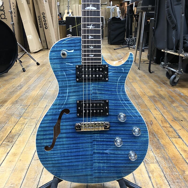 Электрогитара Paul Reed Smith SE Zach Myers Semi-Hollow Myers Blue w/Padded Gig Bag
Электрогитара Paul Reed Smith SE Zach Myers Semi-Hollow Myers Blue w/Padded Gig Bag