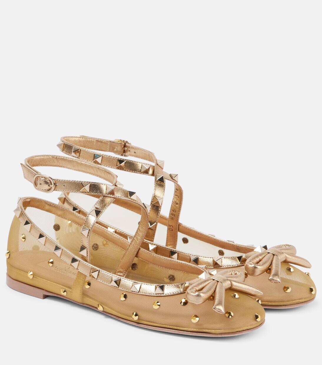Балетки Rockstud из сетчатой ткани с декором Valentino Garavani, цвет light pecan/star gold/crystal
Балетки Rockstud из сетчатой ткани с декором Valentino Garavani, цвет light pecan/star gold/crystal