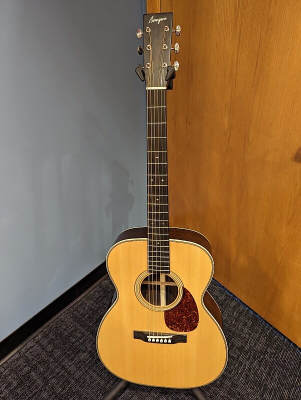 Акустическая гитара Bourgeois Touchstone Vintage OM Natural Acoustic Guitar w/ Hardshell Case
Акустическая гитара Bourgeois Touchstone Vintage OM Natural Acoustic Guitar w/ Hardshell Case