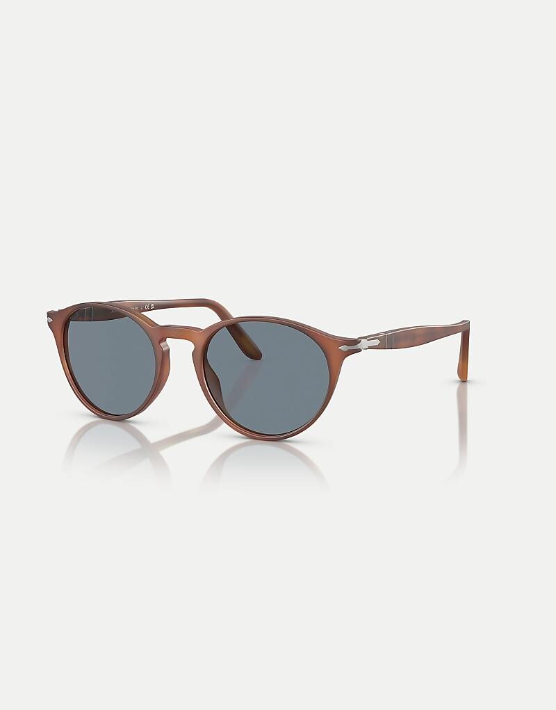 Persol - po3092sm - Круглые коричневые солнцезащитные очки Sienna с синими линзами
Persol - po3092sm - Круглые коричневые солнцезащитные очки Sienna с синими линзами