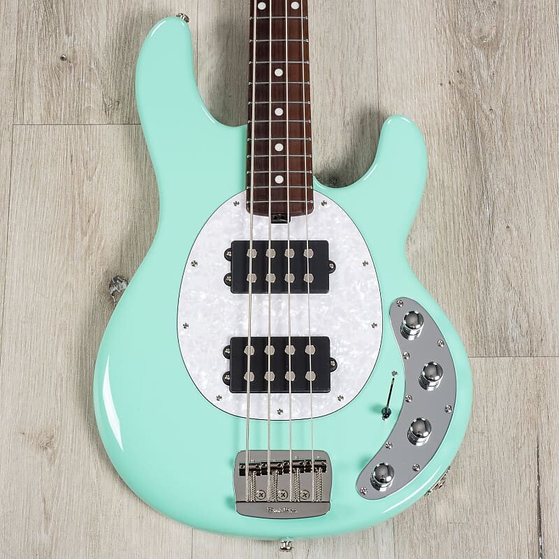 Басс гитара Ernie Ball Music Man StingRay Special 4 HH Bass, Rosewood Fretboard Laguna Green
Басс гитара Ernie Ball Music Man StingRay Special 4 HH Bass, Rosewood Fretboard Laguna Green