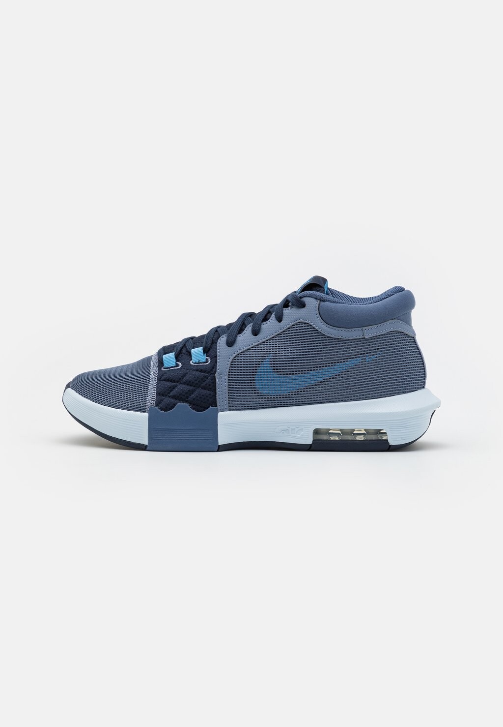 Баскетбольные кроссовки Lebron Witness Viii Nike, цвет ashen slate/white/diffused blue
Баскетбольные кроссовки Lebron Witness Viii Nike, цвет ashen slate/white/diffused blue