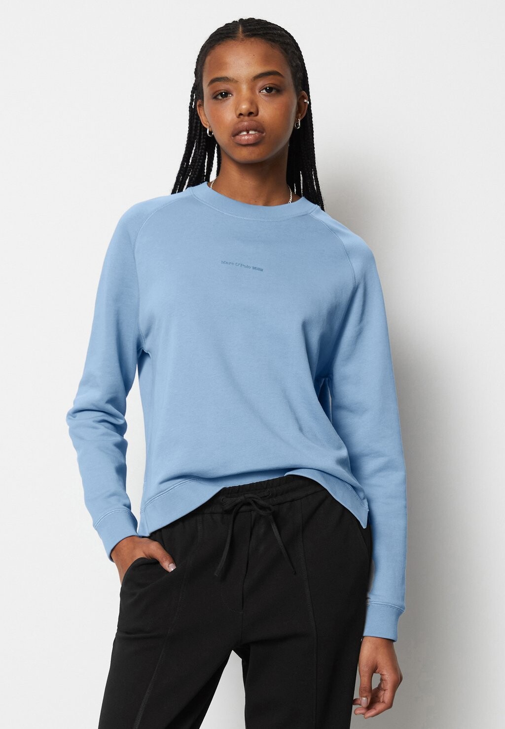 Толстовка RAGLAN LONGSLEEVE SLITS AT SIDESEAM Marc O'Polo DENIM, цвет cornflower blue
Толстовка RAGLAN LONGSLEEVE SLITS AT SIDESEAM Marc O'Polo DENIM, цвет cornflower blue