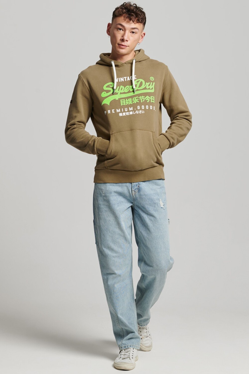 Толстовка премиум-класса с перекрашенным логотипом Vintage Logo Superdry, зеленый
Толстовка премиум-класса с перекрашенным логотипом Vintage Logo Superdry, зеленый