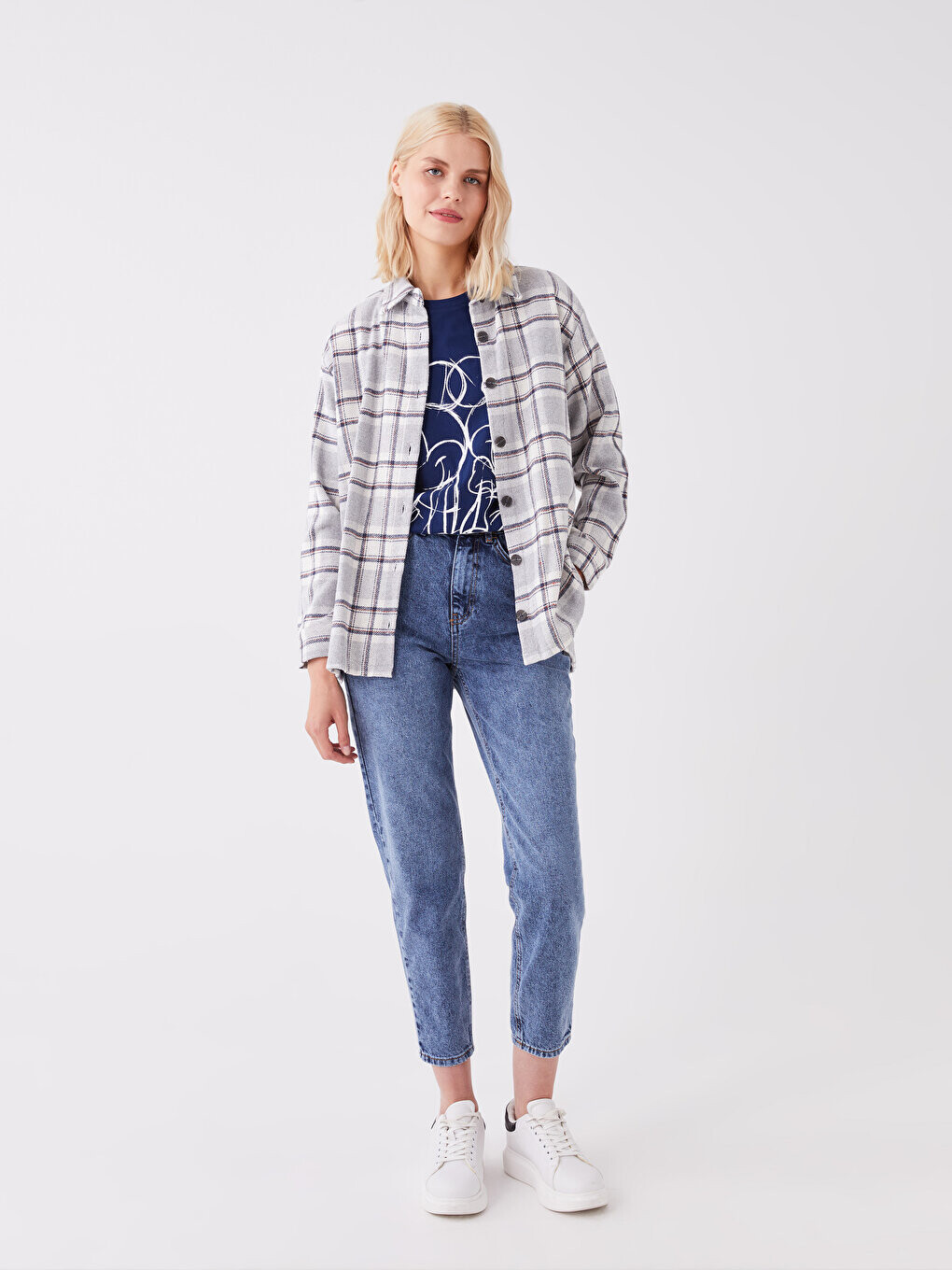 Женские джинсовые брюки с высокой талией для мамы LCW Jeans, среднее индиго родео
Женские джинсовые брюки с высокой талией для мамы LCW Jeans, среднее индиго родео