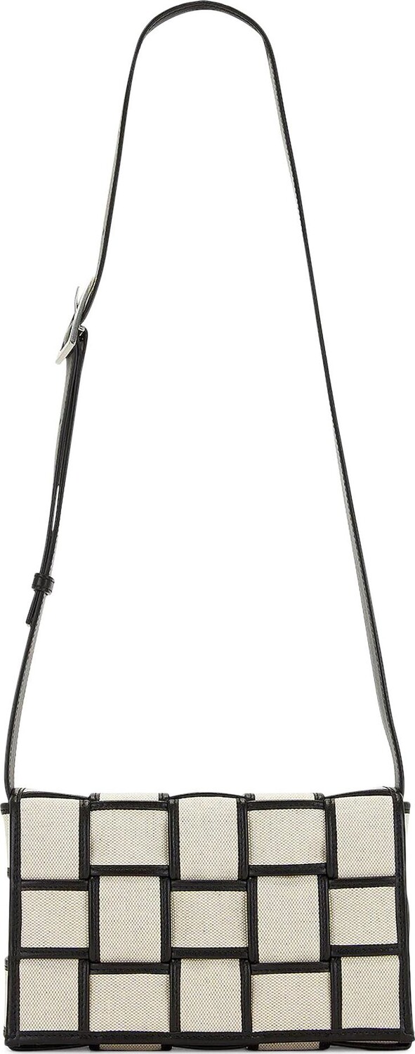 Сумка Bottega Veneta Intreccio Canvas Mix Crossbody Bag Natural/Black/Silver, черный
Сумка Bottega Veneta Intreccio Canvas Mix Crossbody Bag Natural/Black/Silver, черный