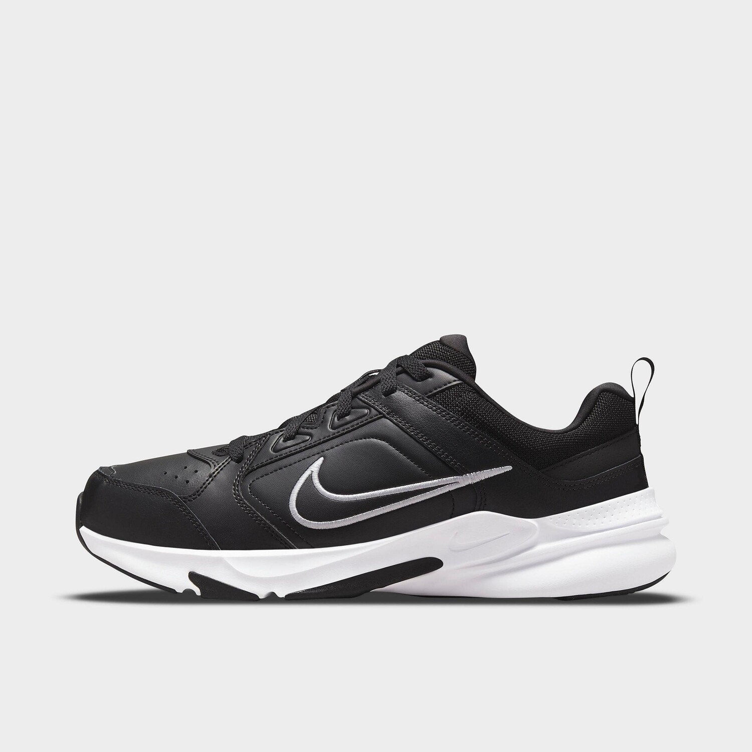 Мужские тренировочные кроссовки Nike Defy All Day (сверхширокая ширина 4E), черный
Мужские тренировочные кроссовки Nike Defy All Day (сверхширокая ширина 4E), черный
