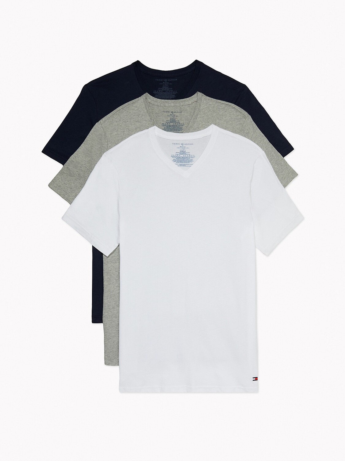 Набор футболок Tommy Hilfiger cotton classics v-neck, 3 штуки, черный/серый/белый
Набор футболок Tommy Hilfiger cotton classics v-neck, 3 штуки, черный/серый/белый