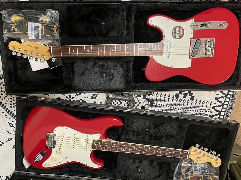 Fender Limited Edition American Standard Stratocaster и телекастер Channel Bound 2014 - Dakota Red Limited Edition American Standard Stratocaster Channel Bound
Fender Limited Edition American Standard Stratocaster и телекастер Channel Bound 2014 - Dakota Red Limited Edition American Standard Stratocaster Channel Bound