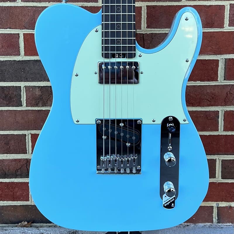 Schecter Nick Johnston PT, Atomic Frost, гриф из жареного клена, гриф из черного дерева, колки с замком
Schecter Nick Johnston PT, Atomic Frost, гриф из жареного клена, гриф из черного дерева, колки с замком