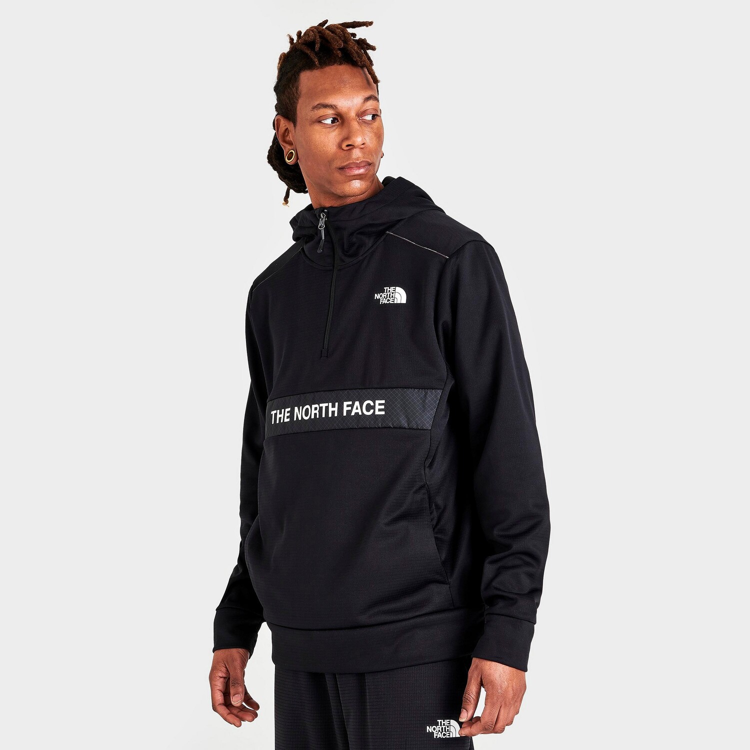 Мужская толстовка с капюшоном The North Face Ampere с молнией на четверть, черный
Мужская толстовка с капюшоном The North Face Ampere с молнией на четверть, черный