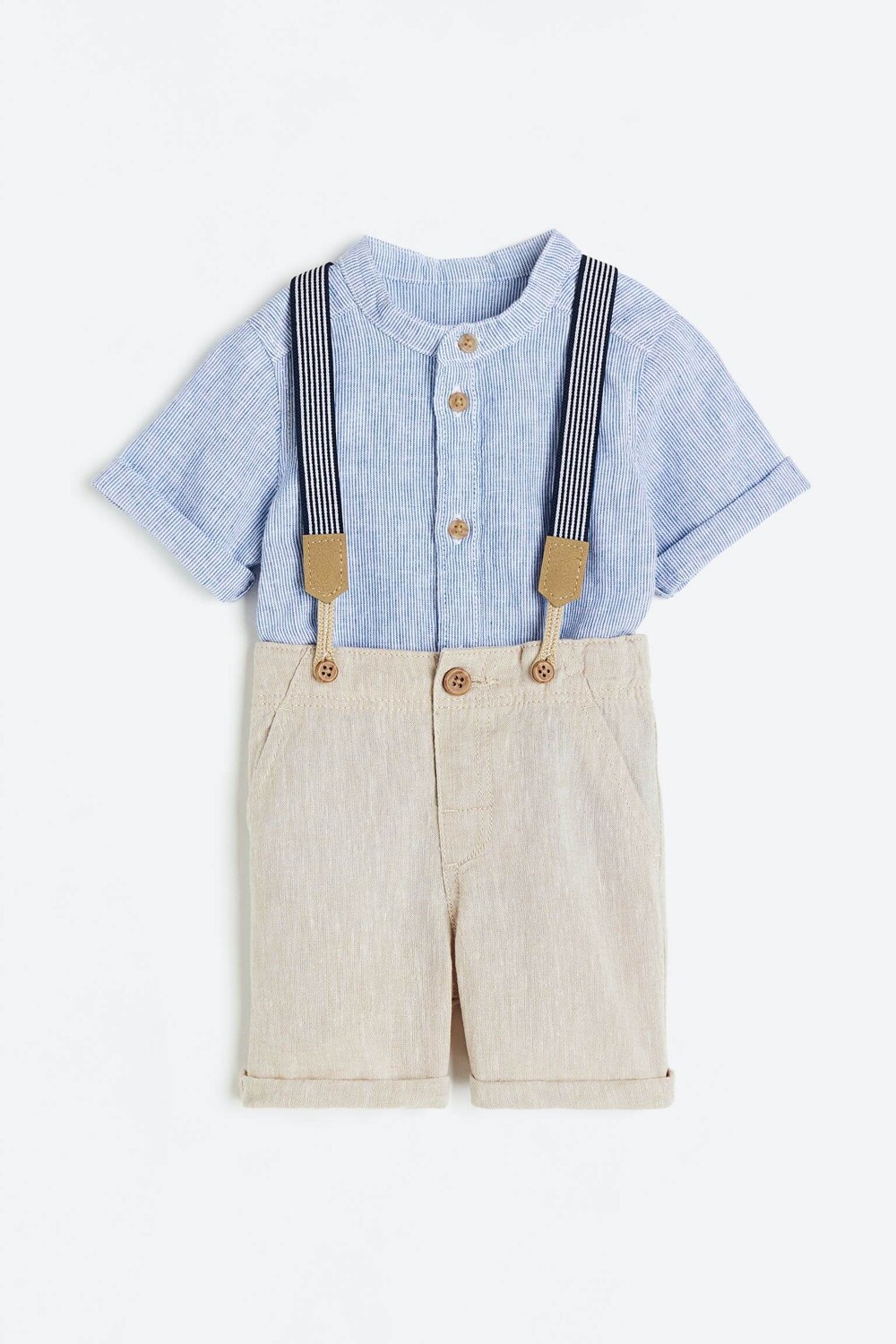 Комплект детской одежды рубашка и шорты H&M With Suspenders, 2 предмета, голубой/светло-бежевый
Комплект детской одежды рубашка и шорты H&M With Suspenders, 2 предмета, голубой/светло-бежевый